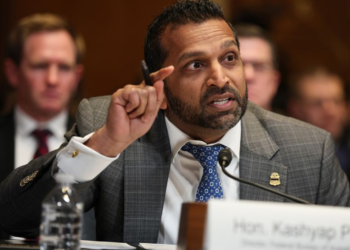 Kash Patel y la burla de la administración Trump hacia las audiencias del Congreso