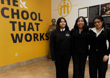 Estudiantes locales de primera generación consiguen una plaza en Georgetown, Holy Cross y la Universidad de Pensilvania