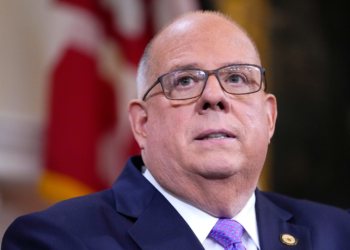 El exgobernador de Maryland Larry Hogan descarta futuras campañas políticas y pone en marcha un instituto de liderazgo