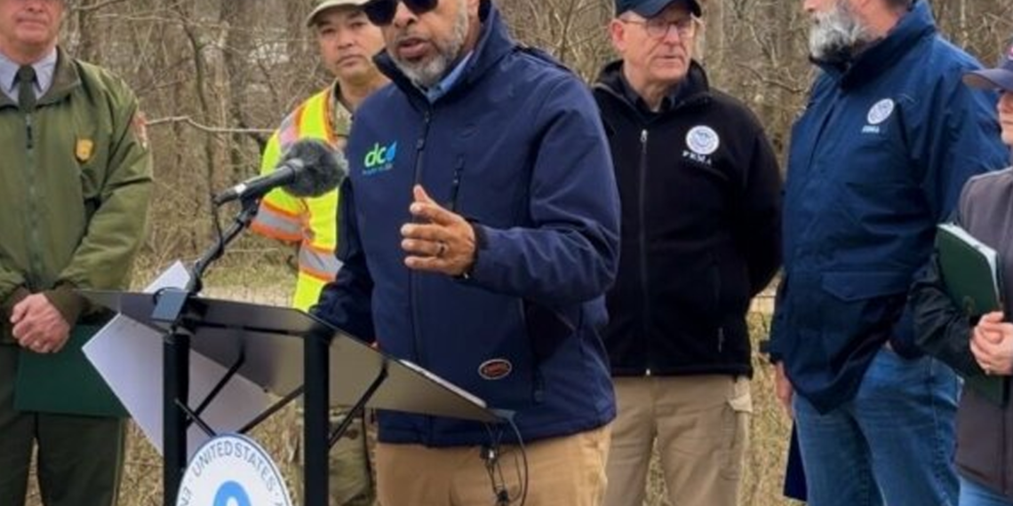 Audiencia en el Congreso para examinar el grave vertido de aguas residuales en el Potomac