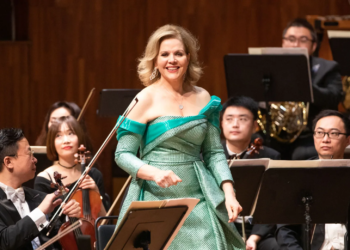 La reconocida soprano Renée Fleming presentará clásicos de la ópera y una selección ecléctica en su próximo espectáculo en Strathmore