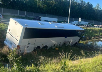 Conductor de autobús involucrado en accidente mortal en el condado de Stafford tenía antecedentes por exceso de velocidad