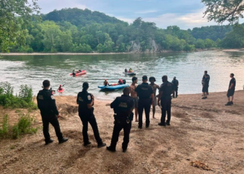 Continúan las búsquedas de un joven que, al parecer, se ahogó en el río Potomac