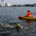 La natación en aguas abiertas está ganando popularidad. Pero también lo hacen los peligros.