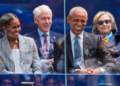La inauguración del Centro Obama reúne a expresidentes, leyendas de la música y celebridades de primer nivel