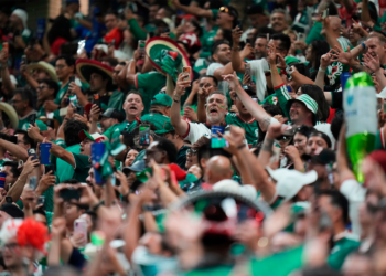 Mientras los aficionados al fútbol se enfrentan a los altísimos precios de las entradas para el Mundial, un residente de Maryland va a contracorriente