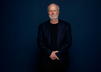 Fallece a los 85 años James Burrows, director de comedias clásicas de televisión como «Cheers» y «Friends»
