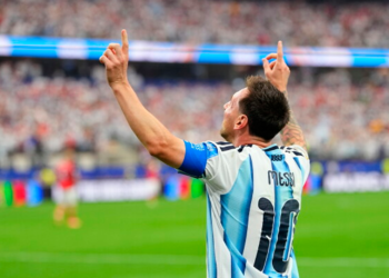 Lionel Messi se convierte en el máximo goleador de la historia del Mundial tras marcar dos goles más con Argentina