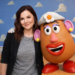 Actriz originaria del norte de Virginia dará voz a la Sra. Cara de Papa en “Toy Story 5”