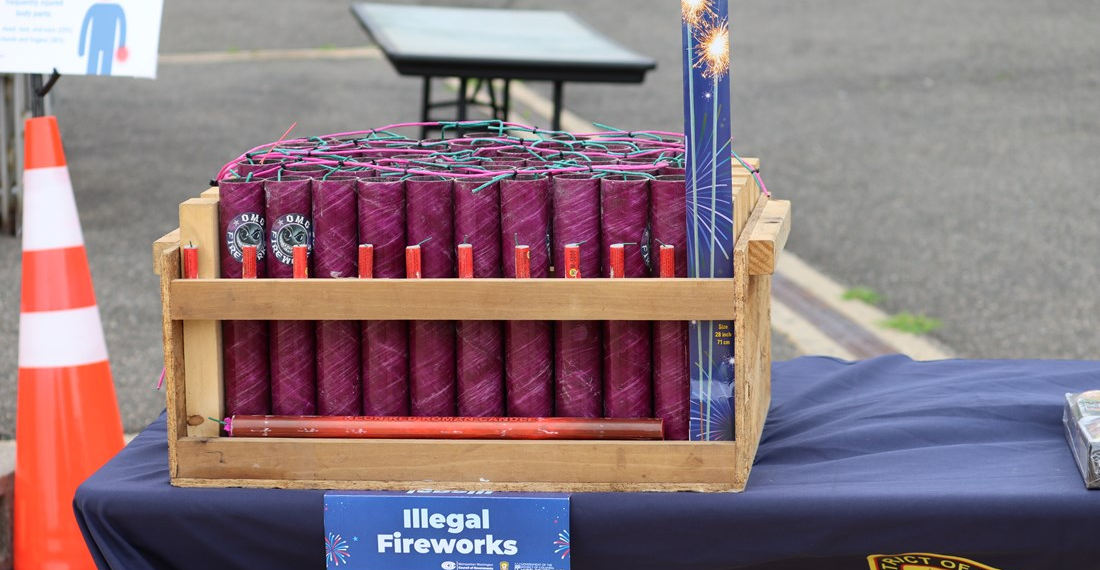 Autoridades alertan sobre diferencias en las regulaciones de fuegos artificiales en el área de Washington D. C.