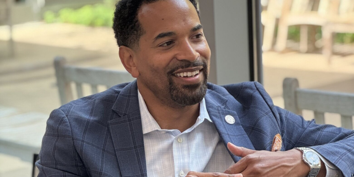 Will Jawando gana las primarias demócratas para ejecutivo de Montgomery County