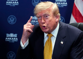 Trump advierte a Irán de que EE. UU. se está preparando para nuevos ataques tras declarar que el alto el fuego ha terminado