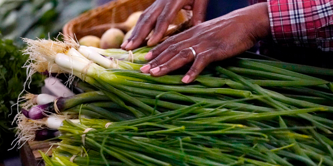 La preocupación por la Cyclospora atrae a más clientes a los agricultores y mercados agrícolas de la región de Washington, D.C.
